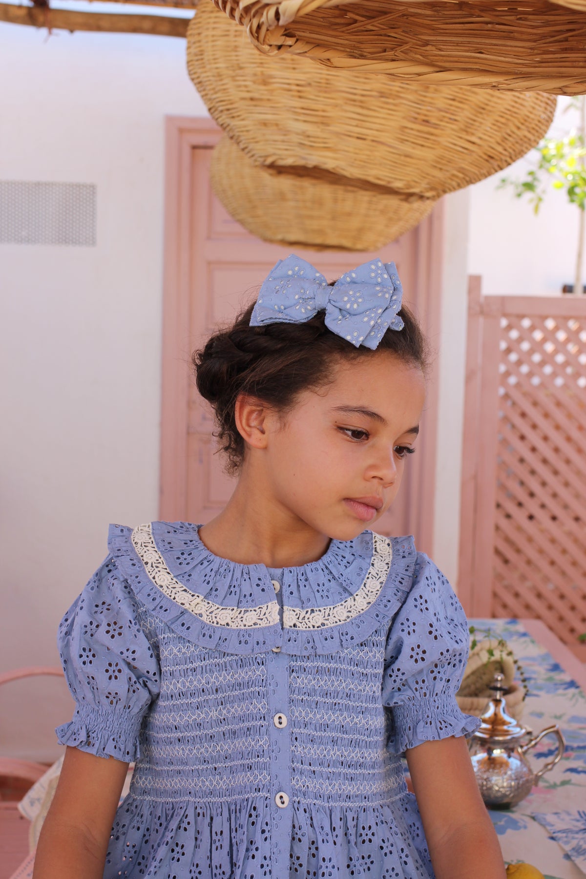 BLOUSE Blue broderie anglaise organic voile