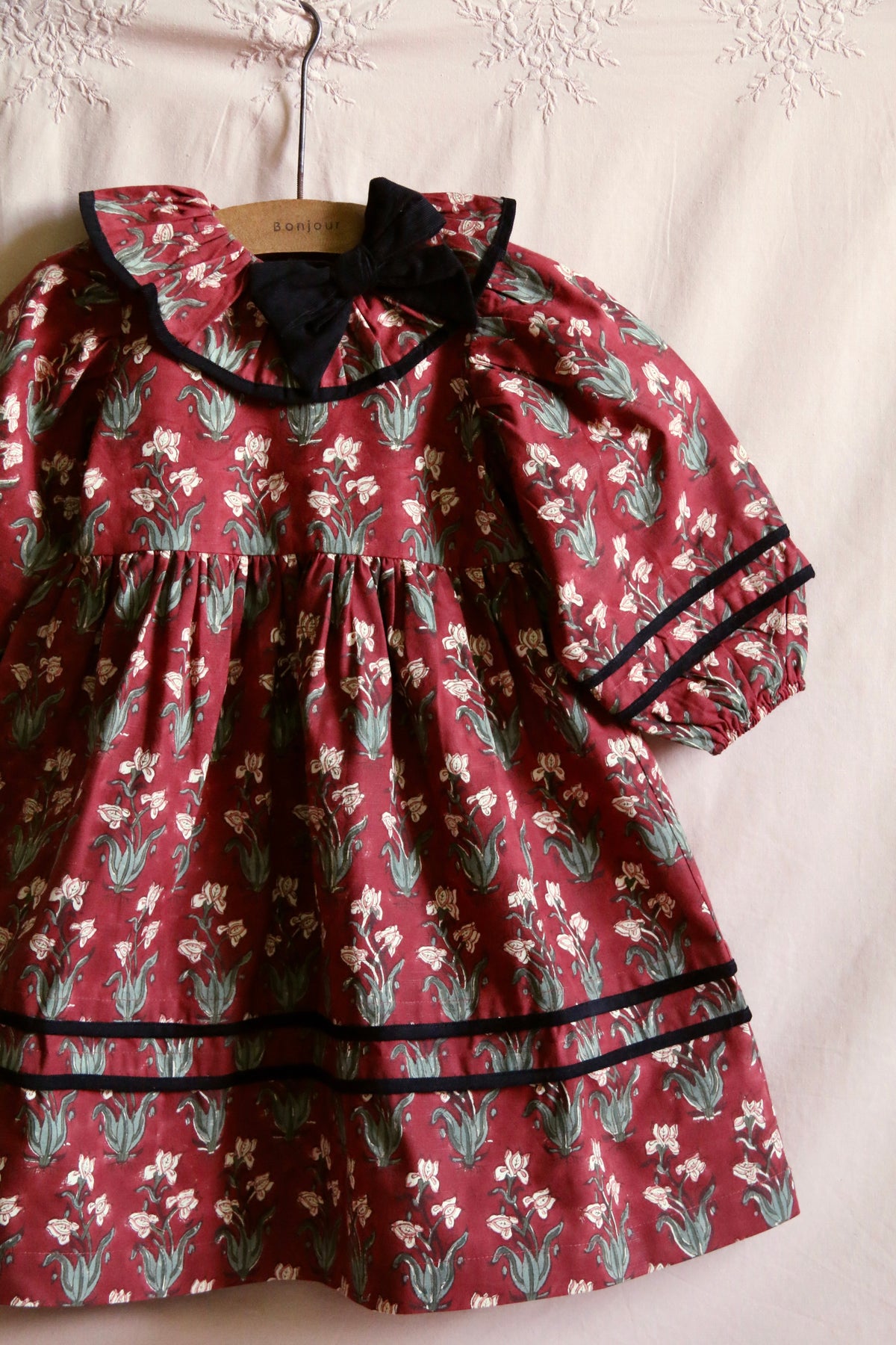 Dress iris print