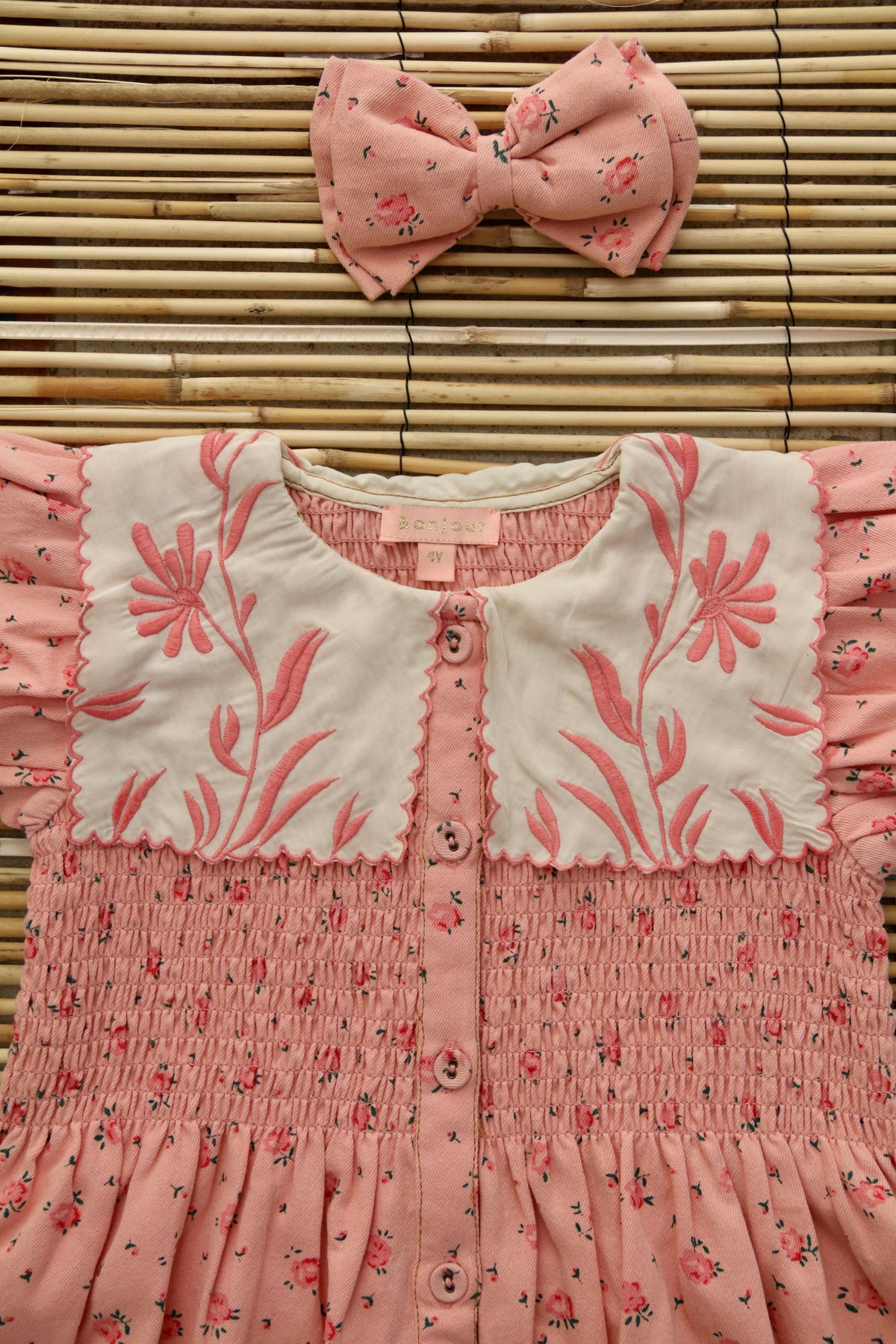 Tunique with emb collar & Hairclip Rosa Bloom print denim