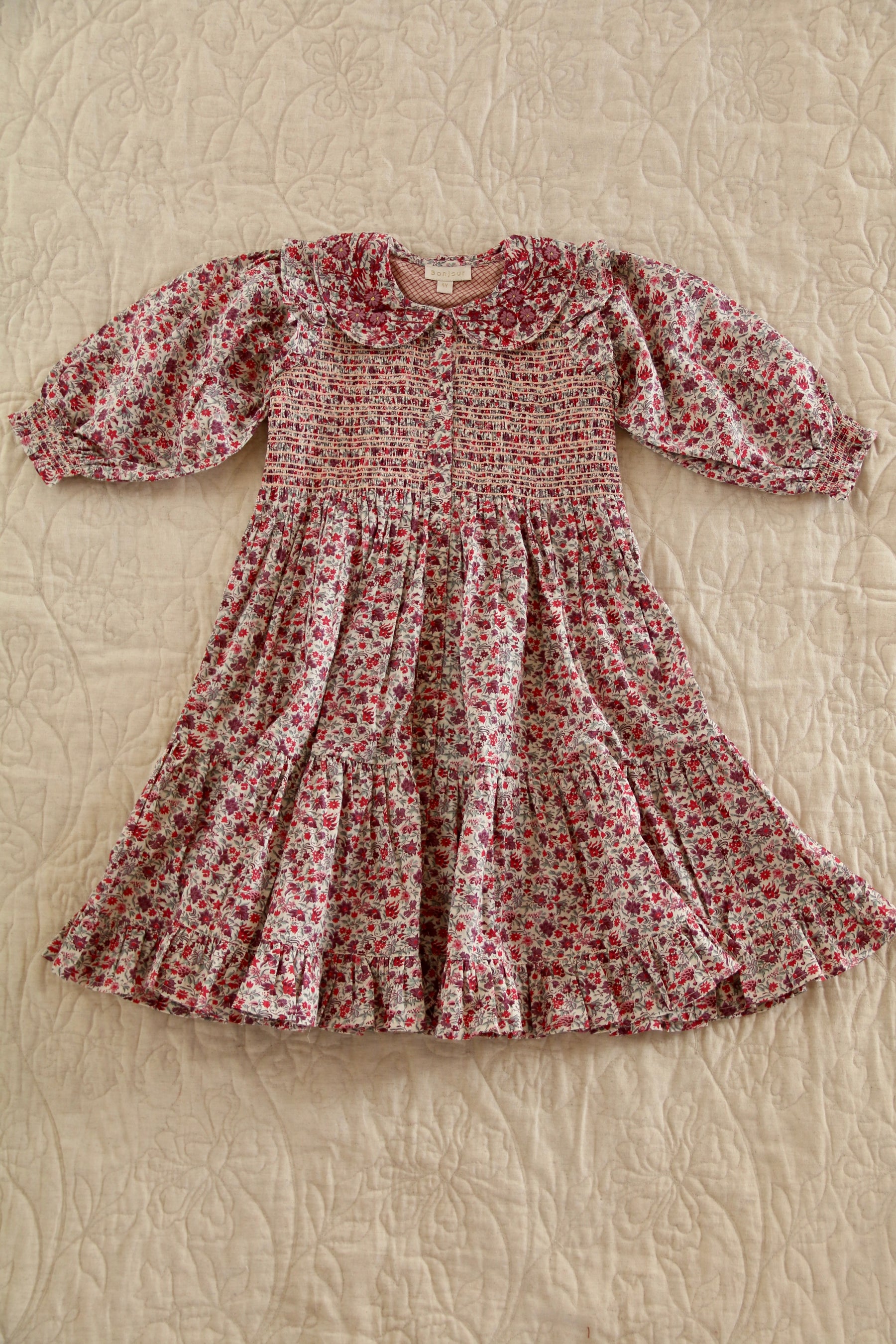 Long dress with embroidered collar Flowers field print