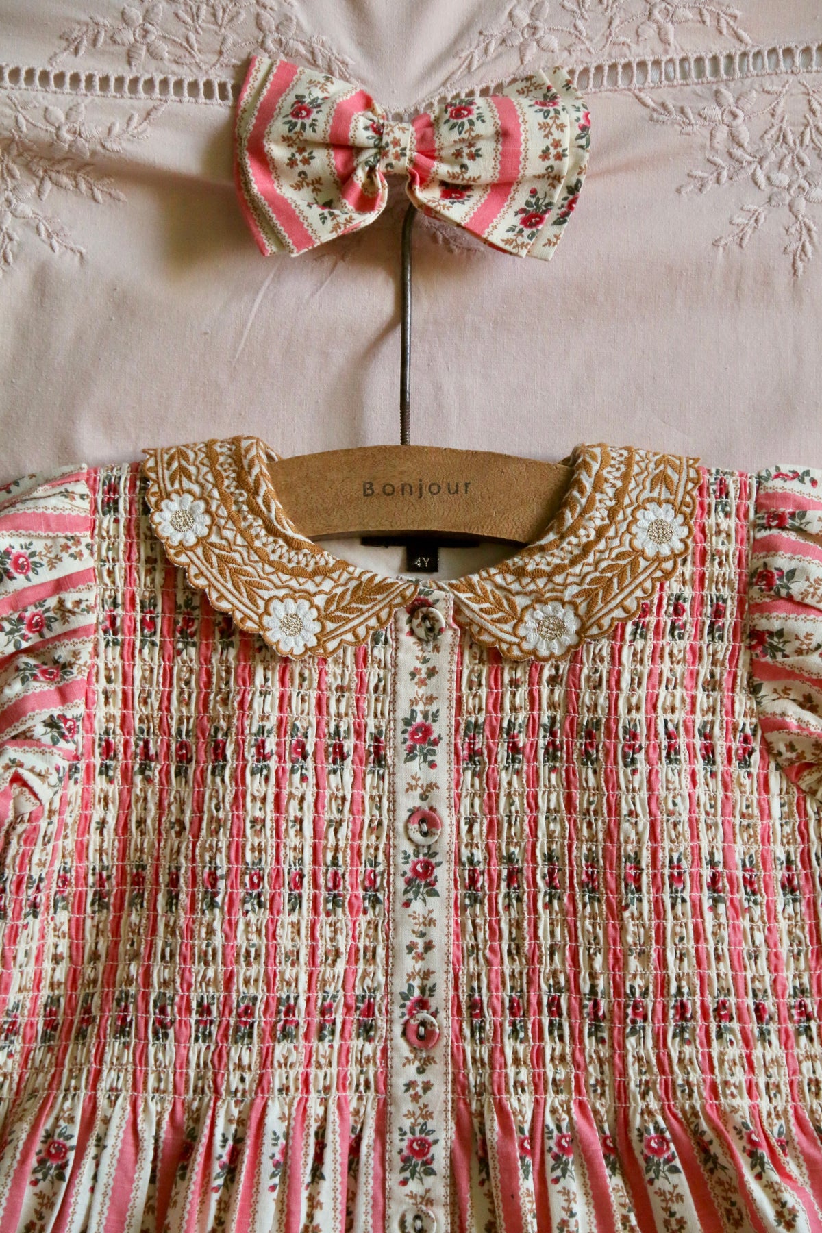 Tunique with hair clip tapestry pink stripe print