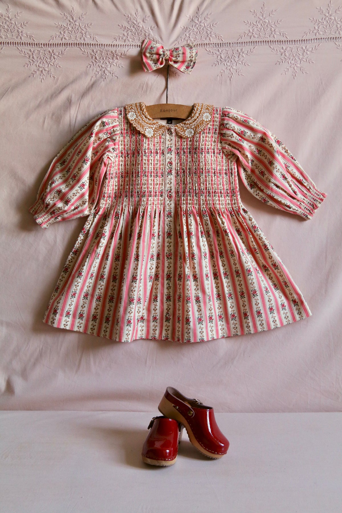 Tunique with hair clip tapestry pink stripe print