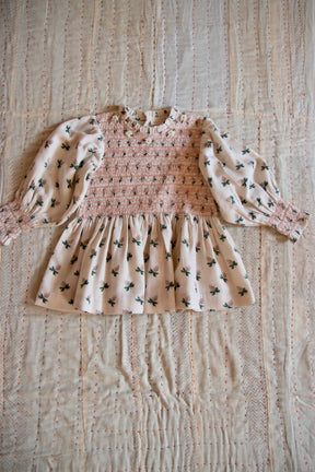 handsmock blouse hazelnut flowers print - pique fabric