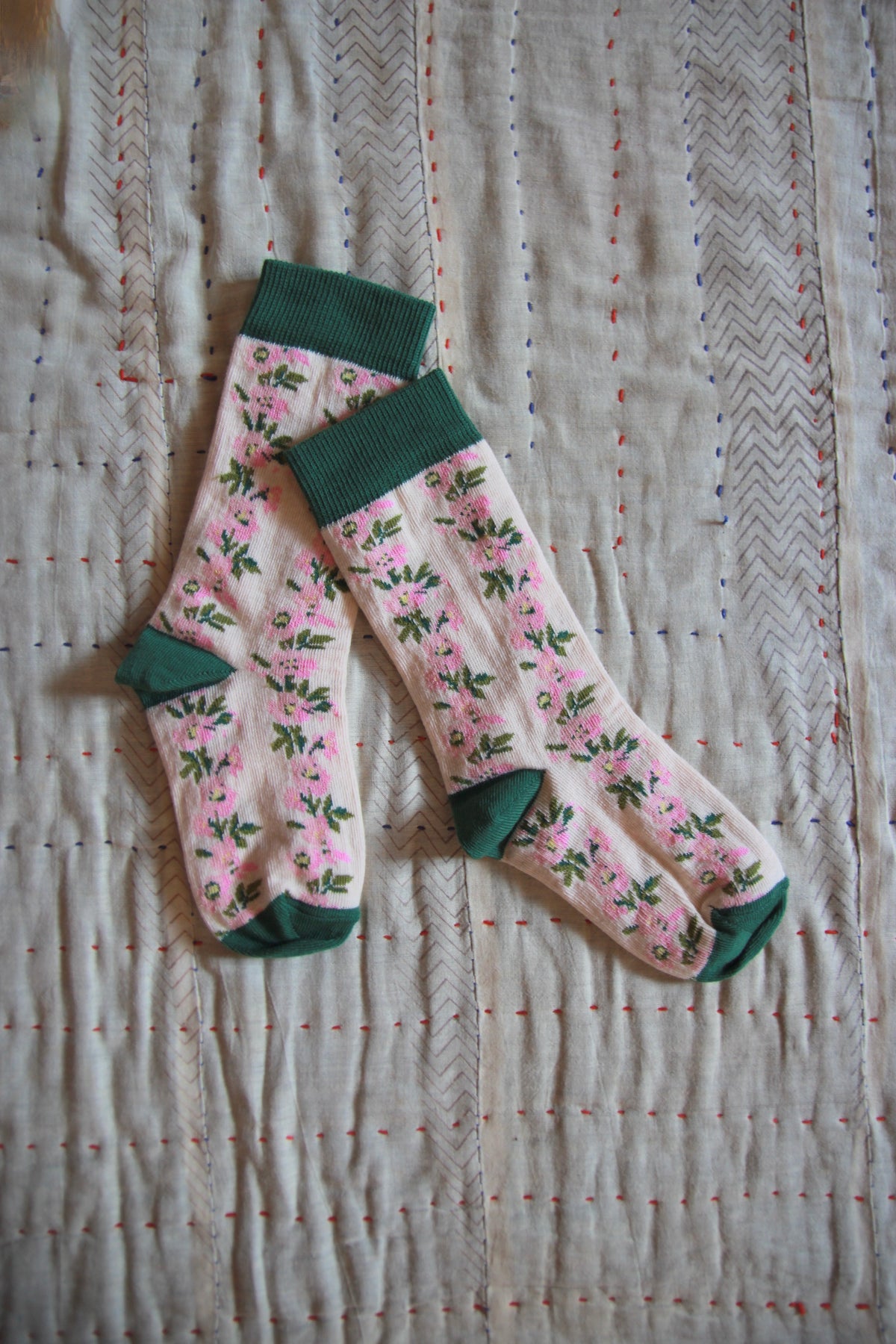 socks farandole flowers