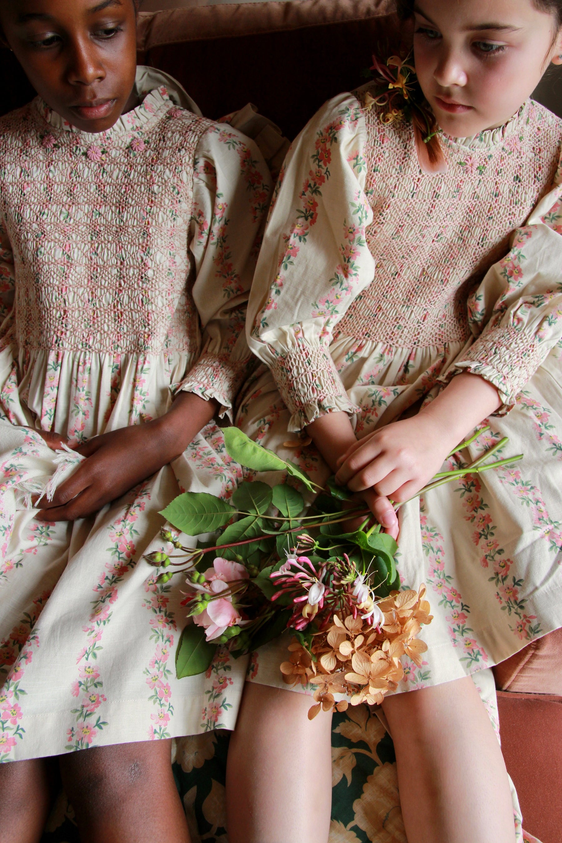 handsmock blouse hazelnut flowers print - pique fabric