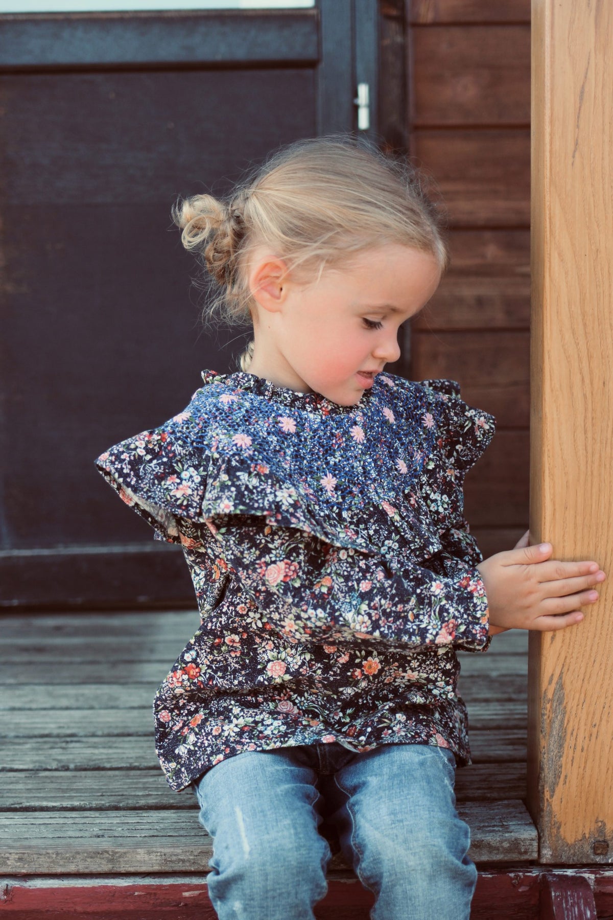 Bonjour Diary Butterfly blouse with small blue flowers 8Y - 子ども